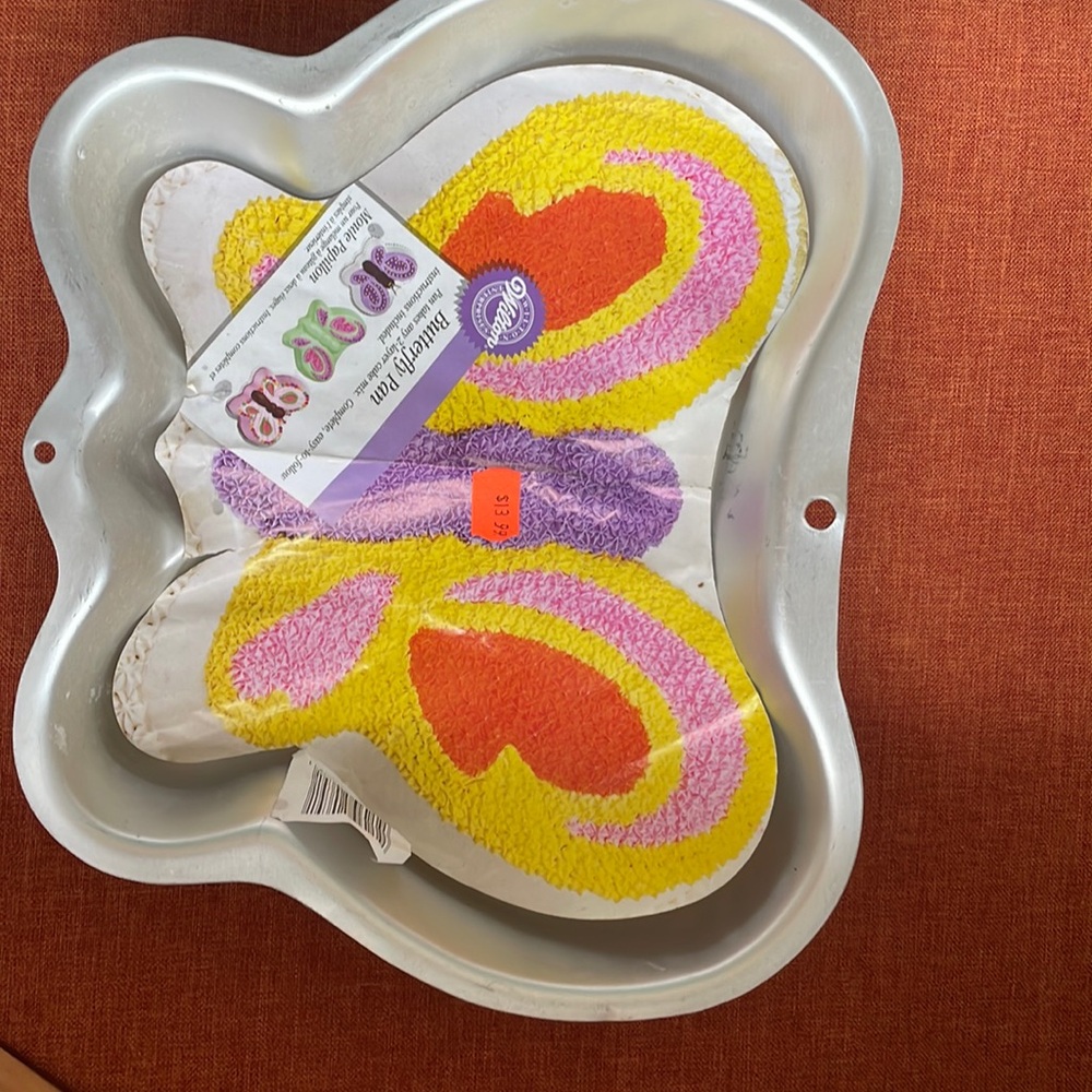 Butterfly Pan